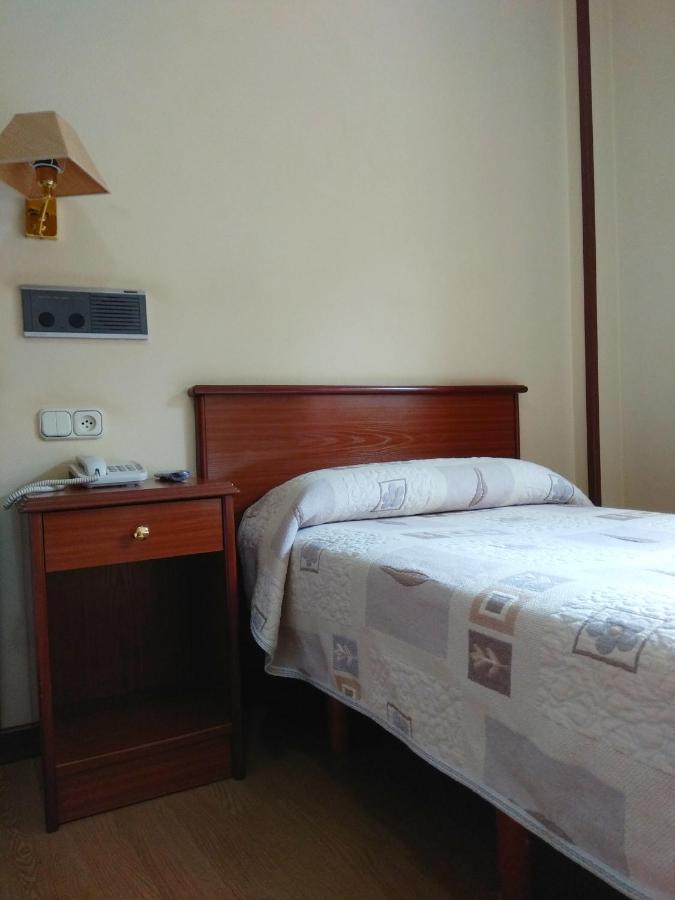 סנטיאגו דה קומפוסטלה Hotel Capital De Galicia מראה חיצוני תמונה