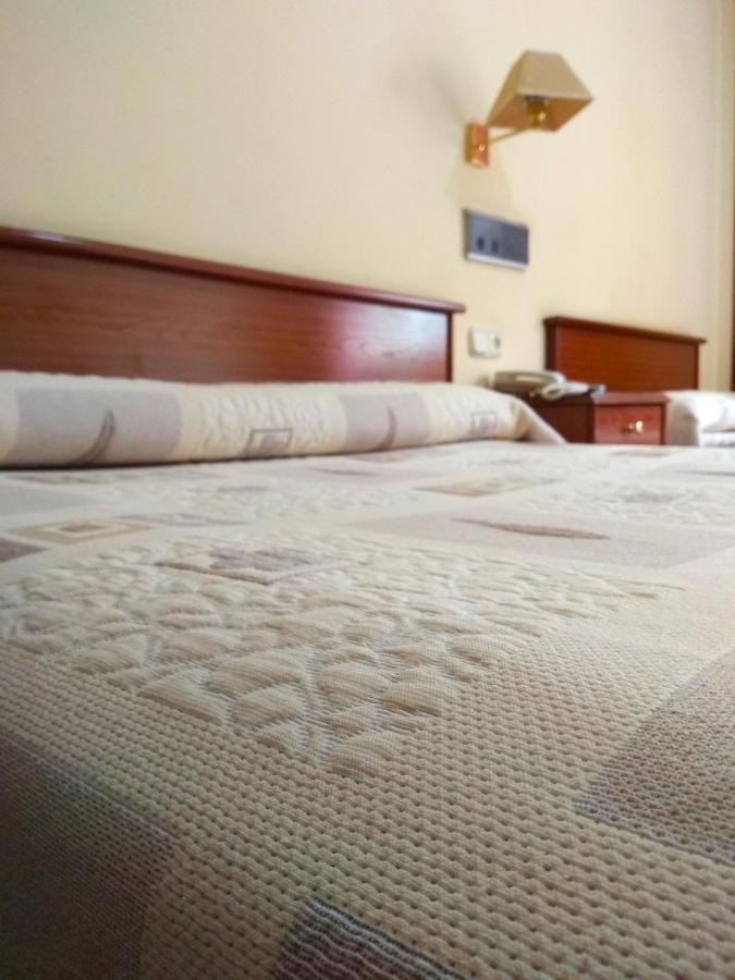 סנטיאגו דה קומפוסטלה Hotel Capital De Galicia מראה חיצוני תמונה