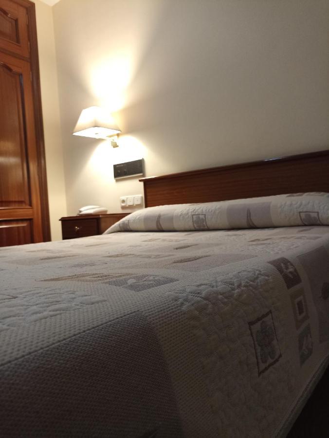 סנטיאגו דה קומפוסטלה Hotel Capital De Galicia מראה חיצוני תמונה